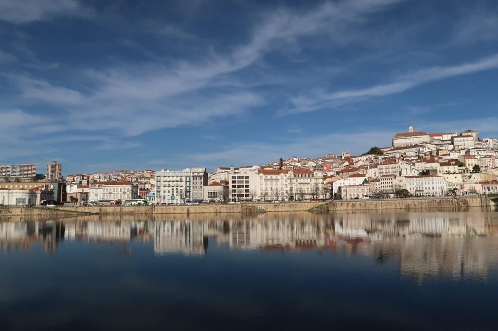 morar em coimbra portugal